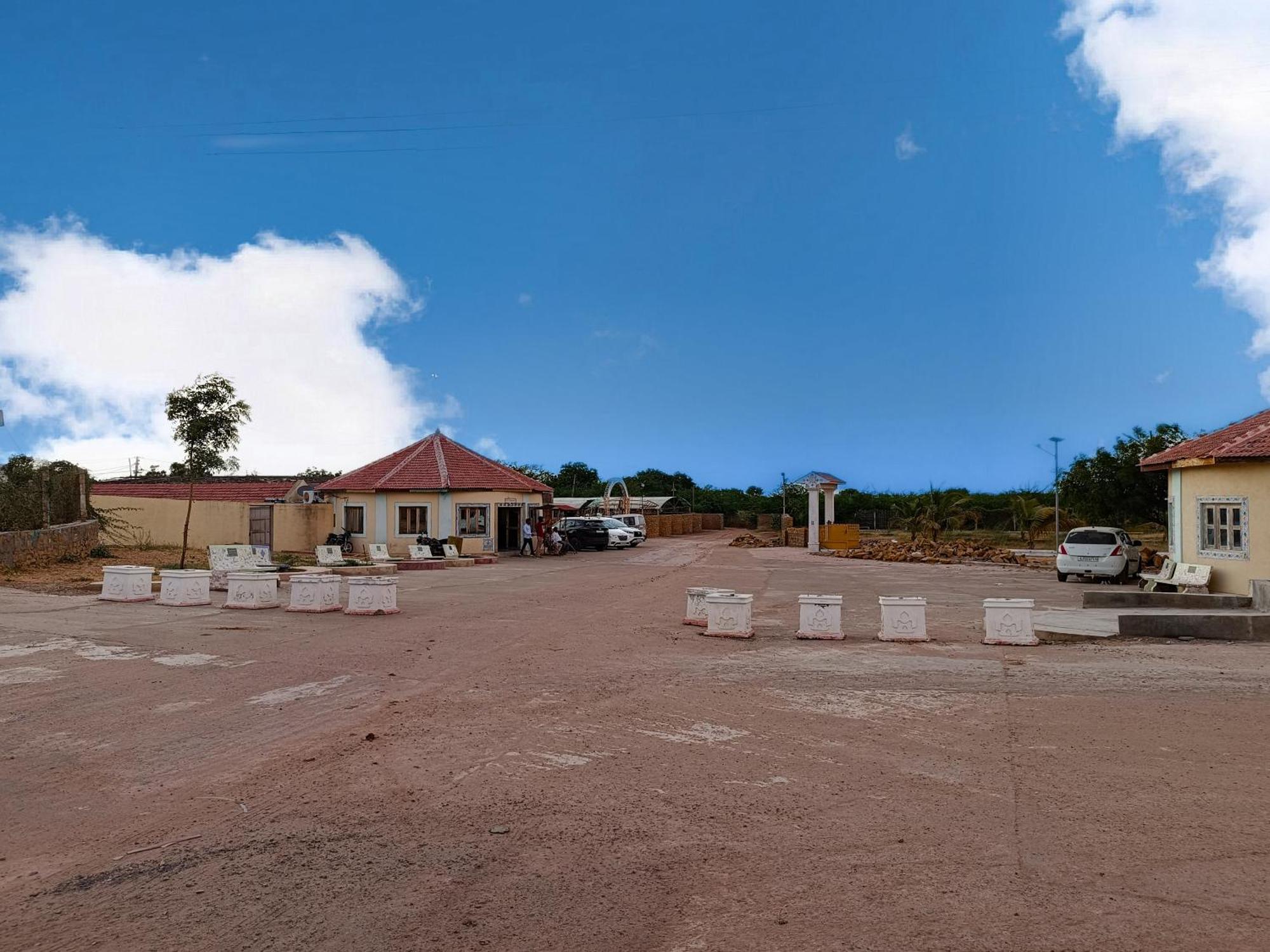 Hotel Rann Of Kachchh Dholavira Extérieur photo